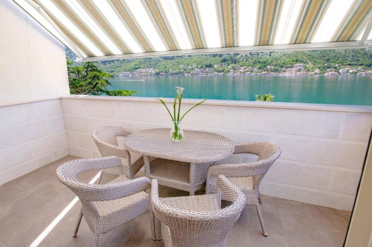 Otasevic Family Sea View Apartment Kotor Ngoại thất bức ảnh