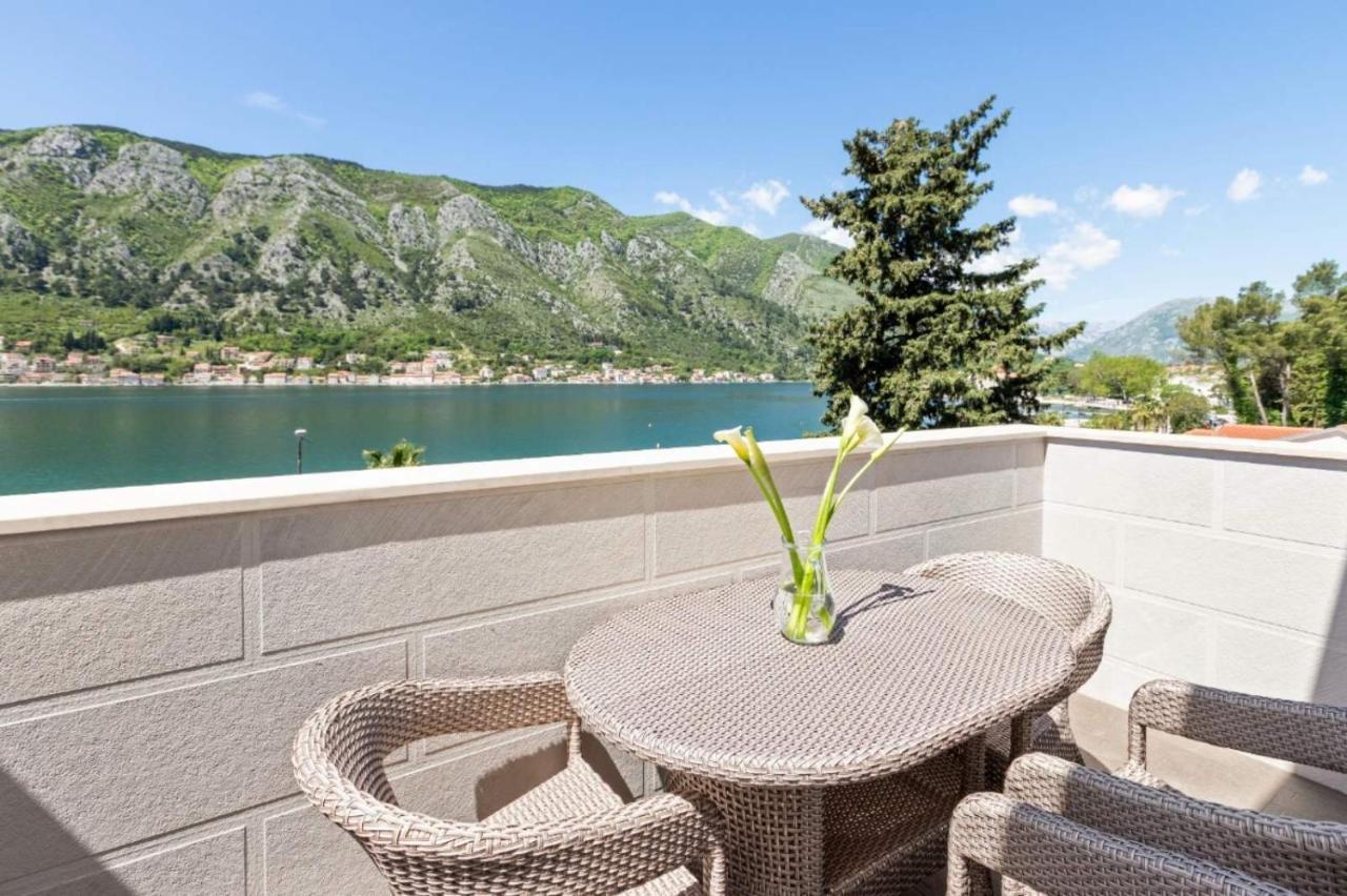 Otasevic Family Sea View Apartment Kotor Ngoại thất bức ảnh