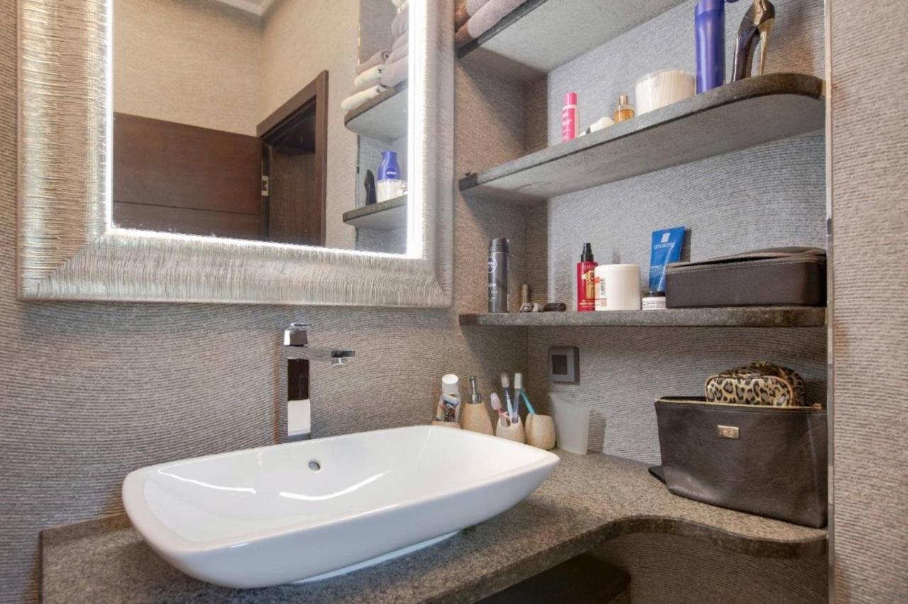 Otasevic Family Sea View Apartment Kotor Ngoại thất bức ảnh