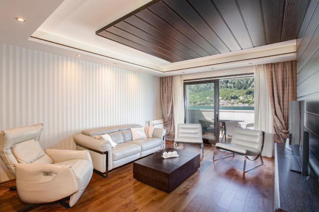 Otasevic Family Sea View Apartment Kotor Ngoại thất bức ảnh